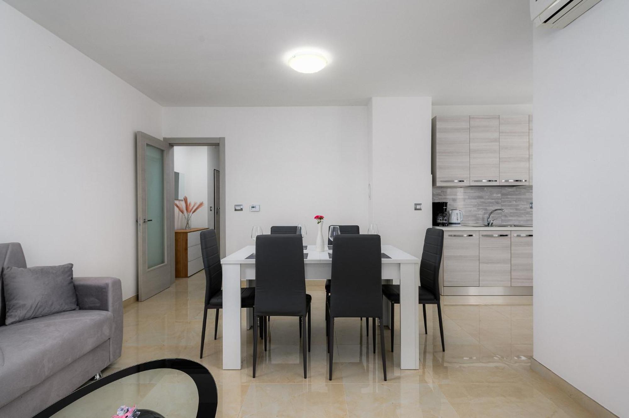 Stancija Amorozo 5 - Apartment N. 7 Пореч Экстерьер фото