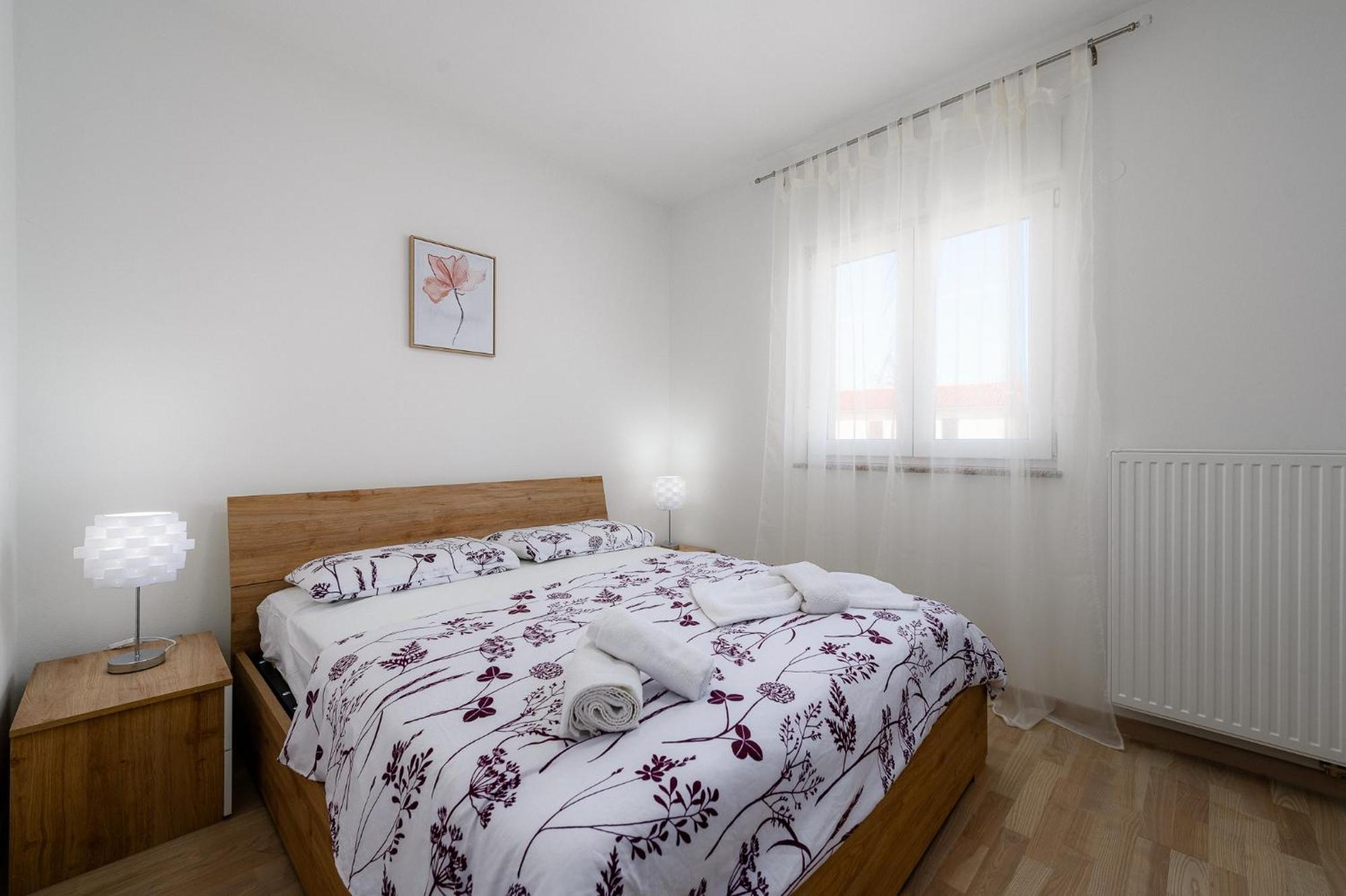 Stancija Amorozo 5 - Apartment N. 7 Пореч Экстерьер фото