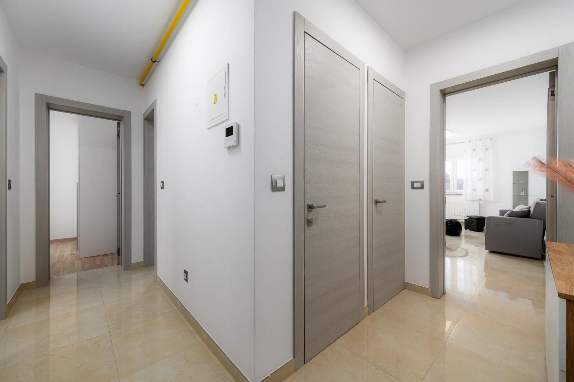 Stancija Amorozo 5 - Apartment N. 7 Пореч Экстерьер фото