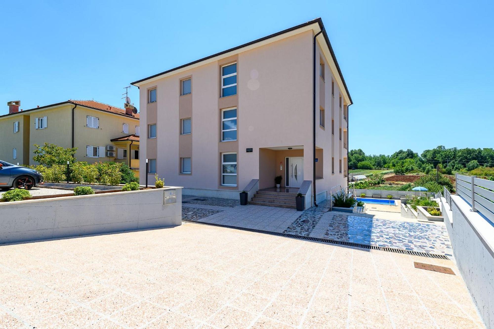 Stancija Amorozo 5 - Apartment N. 7 Пореч Экстерьер фото